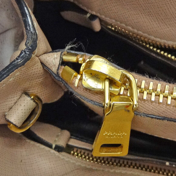 Prada Shoulder Bag Pink Leather Handbag Strap - Picture 8 of 9